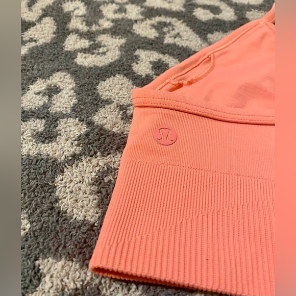 Lululemon Raspberry Cream Ebb To Street Bra C/D Cup - Picture 4 of 5